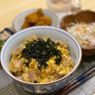 【簡単レシピ】お店より美味しい親子丼